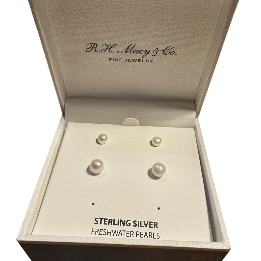 Sterling Silver Freshwater Pearl Earrings